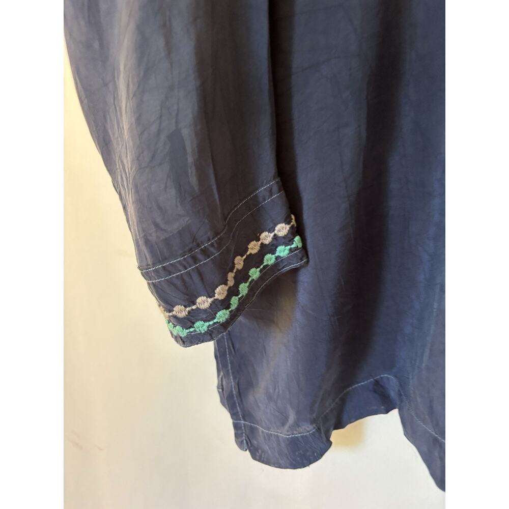 Johnny Was Tunic Blouse Top Medium Blue Vneck Flowy Relaxed Embroidered Long - Picture 14 of 15